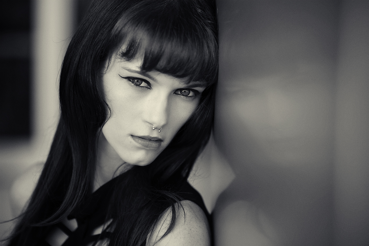 Modelling Portfolio – Black and White