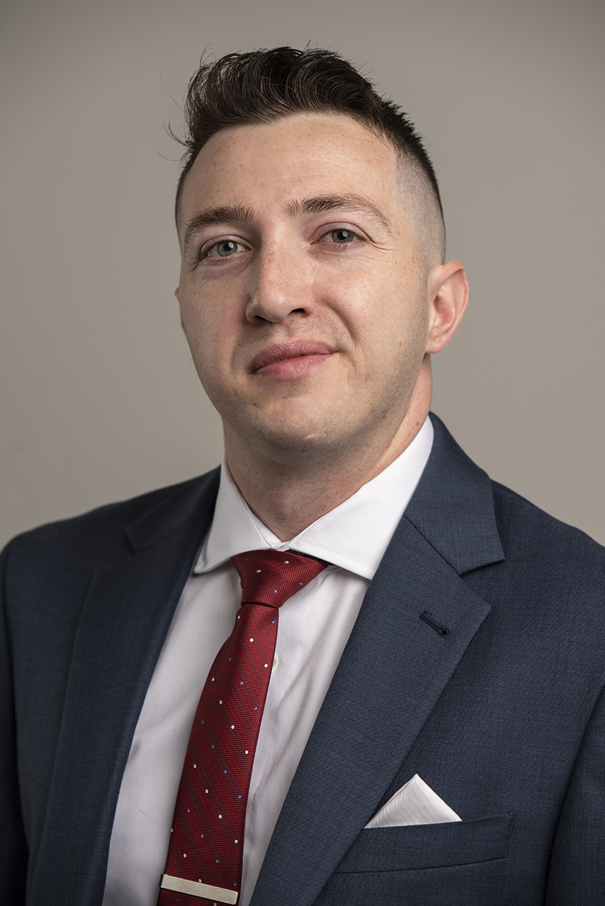 Executive Business Headshot – Joseph